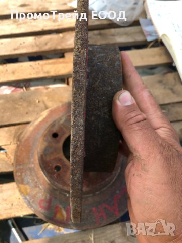 Задни спирачни дискове (заден спирачен диск Нисан Примера П12)Nissan Primera P12, снимка 2 - Части - 41712646