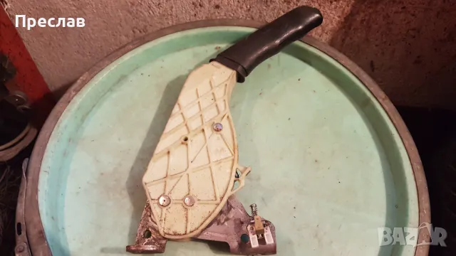 Ръчка на ръчна спирачка Форд Фокус 1.6Е, хечбек, 1998-1999 година