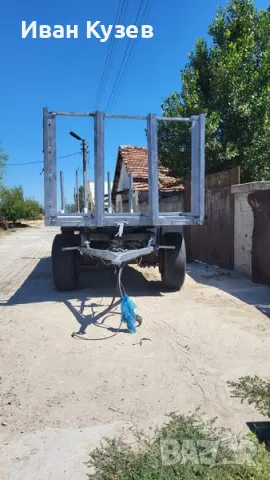 Ремарке за Бали на ресори