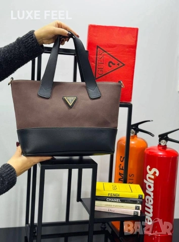 Guess 💎 Дамски Чанти , снимка 4 - Чанти - 53263636