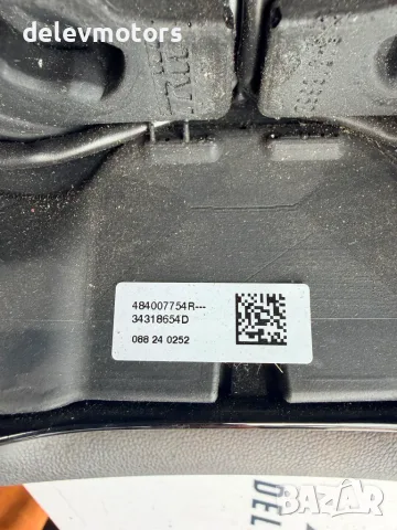484007754R мултифункционален волан от Dacia Sandero 3 1.0 TCe ECO-G, двигател H4DF480, 101 кс., 2025, снимка 11 - Части - 56018291