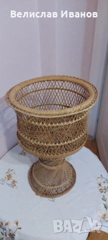 Плетена кошница ратанова за декорация. Перфектно състояние., снимка 2 - Декорация за дома - 50749859