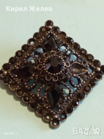 Винтидж брошка с с кристали ЧЕРЕН ОНИКС и филигранна метална основа 52216, снимка 7 - Други - 52573354