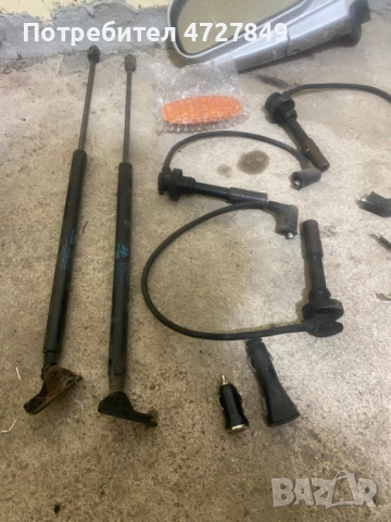 Спешно! 2 броя газови амортисьори за багажник или капак