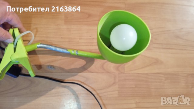 Лампa за четене с щипка, снимка 6 - Настолни лампи - 42551859