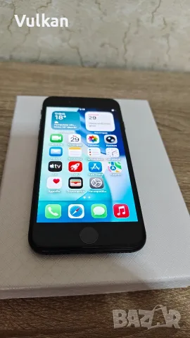 iPhone SE (2020) 128GB (Black) – Отлично състояние, 86% батерия, снимка 4 - Apple iPhone - 56272410