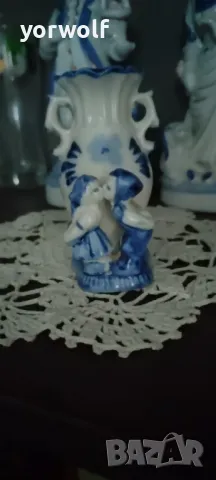 Четири порцеланови фигурки , снимка 3 - Антикварни и старинни предмети - 48461812