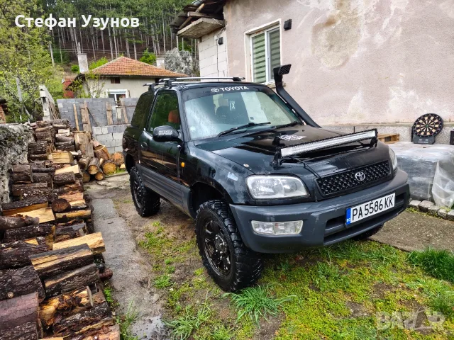 Toyota Raw 4 2.0, снимка 9 - Автомобили и джипове - 55888582