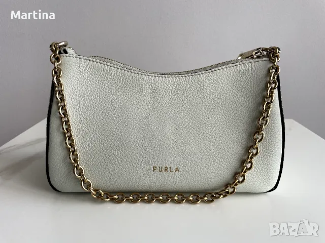 Furla кожена чанта, снимка 3 - Чанти - 47555211