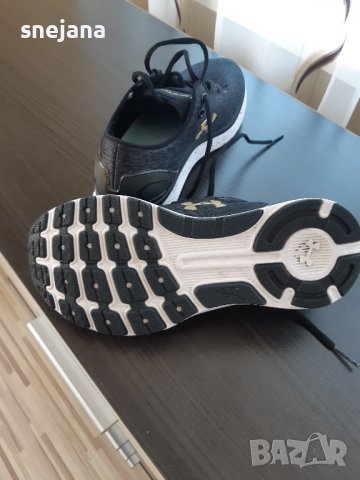 Under Armour Оригинални маратонки , снимка 8 - Маратонки - 41059981
