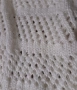 Бяло красиво пончо, ръчно плетиво, снимка 5