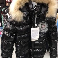 Дамско спортно яке с лисица Moncler код 33, снимка 1 - Якета - 39236144