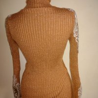 Дамско поло с дантела  и ламе , снимка 4 - Блузи с дълъг ръкав и пуловери - 34520379