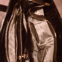 Армани дамска черна чанта , снимка 10 - Чанти - 34690298