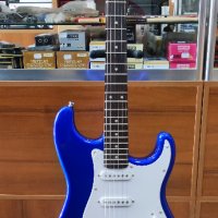 Електрическа китара цвят син металик, снимка 1 - Китари - 40496098