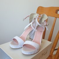 Сватбени обувки, Бели обувки, снимка 1 - Дамски обувки на ток - 44495534