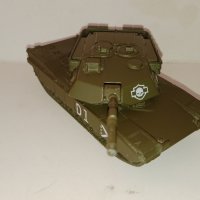 Метален Танк D1 Armor Squad Welly 99193, снимка 6 - Колекции - 42608871