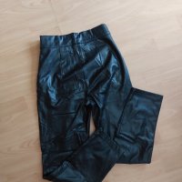 Кожен панталон, снимка 2 - Панталони - 42065820