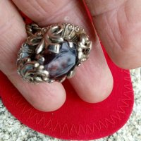 Красив стар пръстен с аметист , снимка 9 - Антикварни и старинни предмети - 41182926