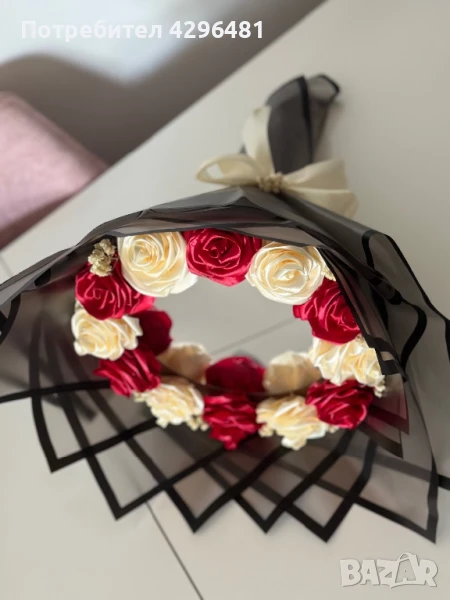 Уникален букет от рози с огледало, снимка 1