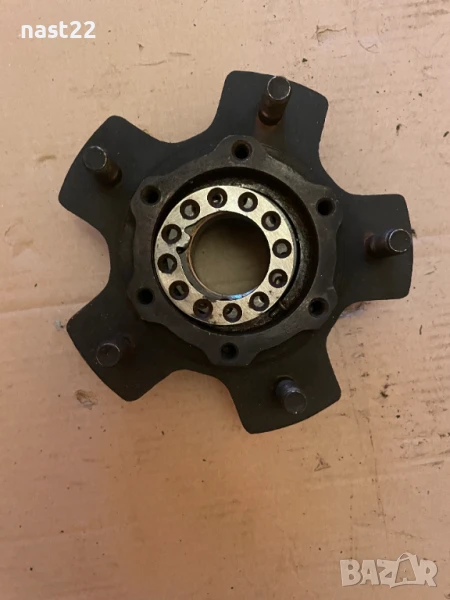 Главина с лагери за Сузуки Витара 1.6 , снимка 1