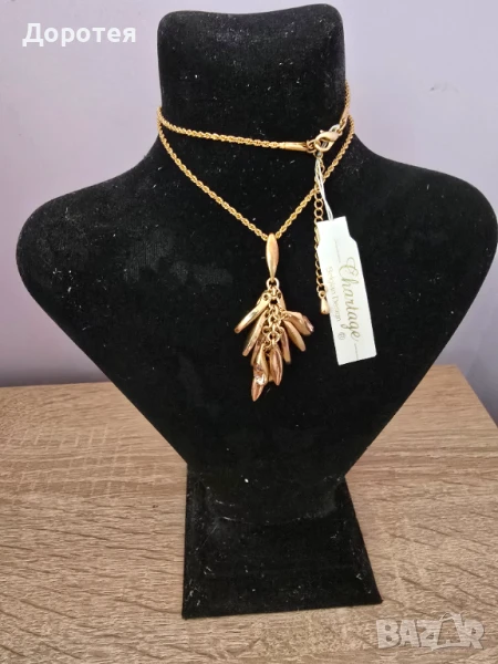 Колие с висулка, снимка 1