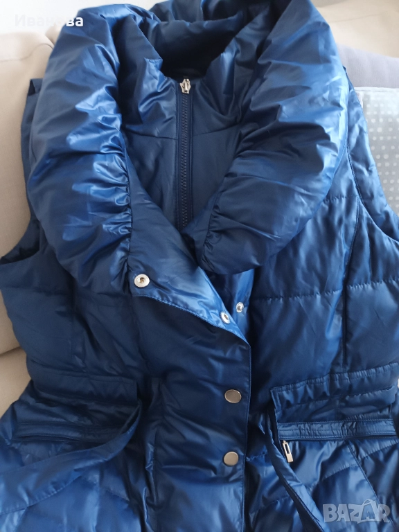 Дамски пухен елек, снимка 1