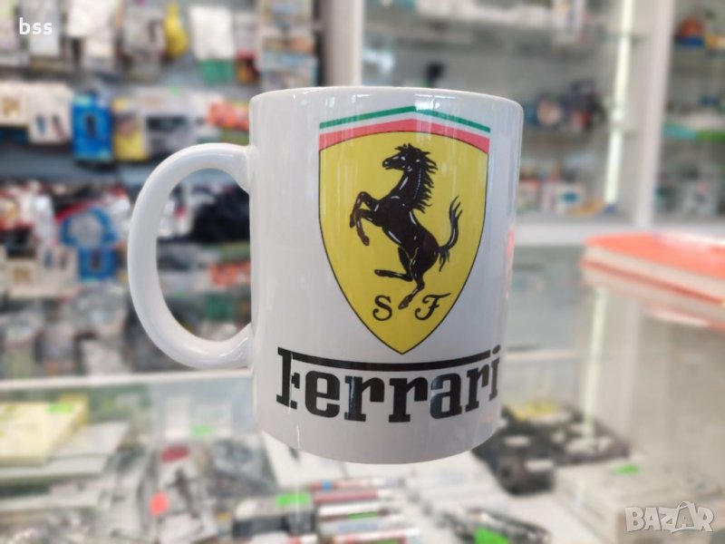 Бяла порцеланова чаша с логото на автомобилите Ферари / Ferrary, снимка 1