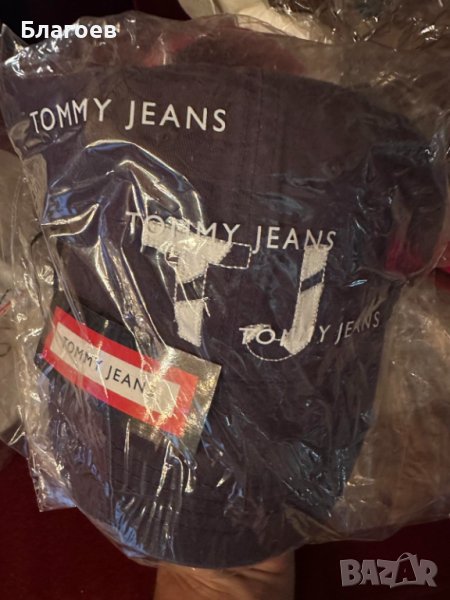Шапки Tommy Jeans, снимка 1