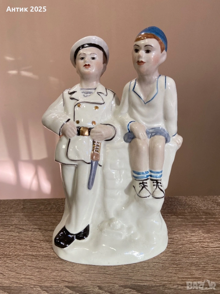 Винтидж порцеланова статуетка „Двама моряци“, СССР, снимка 1