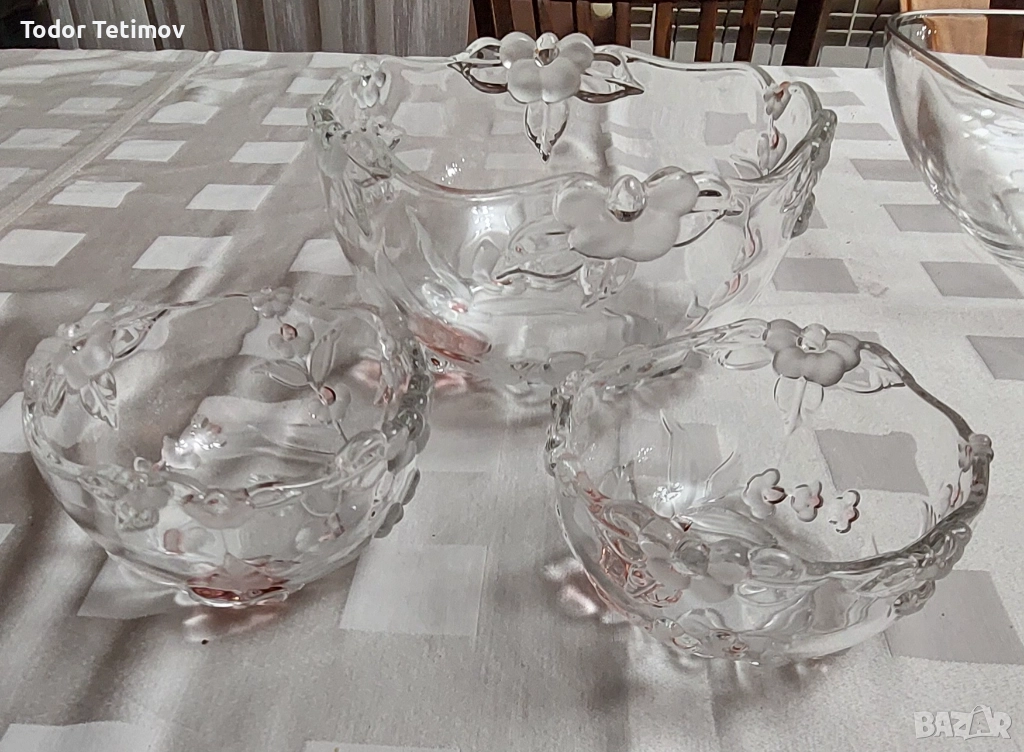 Комплект кристални купи Mikasa , снимка 1