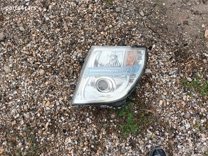 ляв ксенон фар за нисан елгранд NISSAN ELGRAND , снимка 1