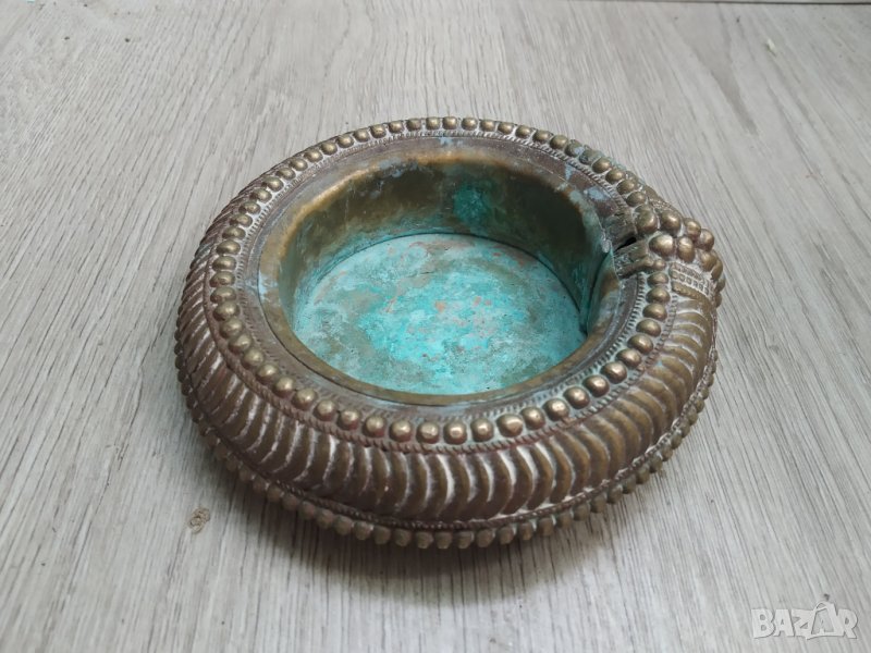 стара бронзова купичка,пепелник, снимка 1