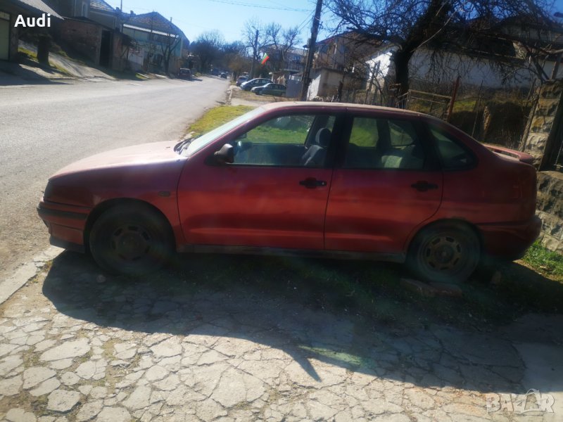 Seat Cordoba 1.9 чист дизел 1995г На части, снимка 1