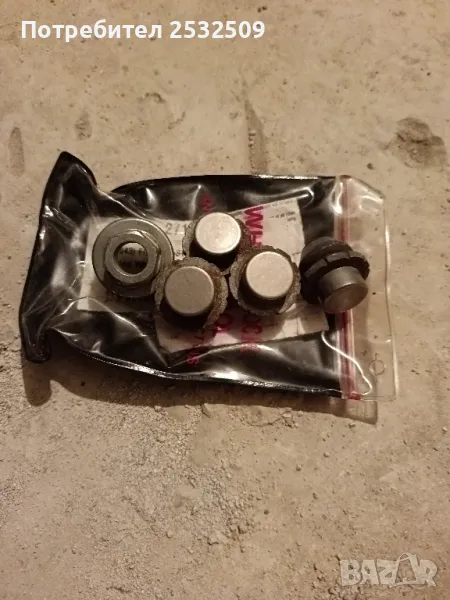 Секретни болтове оригинални Ford Mustang, снимка 1