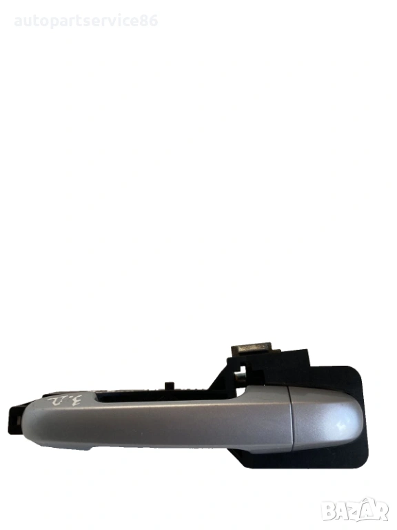 Външна дръжка за задна дясна врата сребриста за KIA Ceed 1.6 CRDi (2010), снимка 1