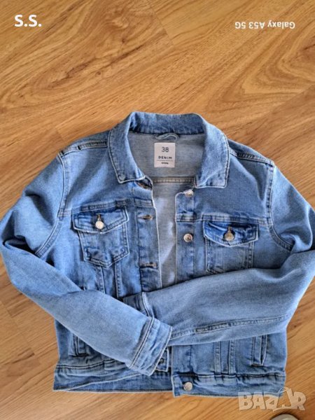 Дамско дънкено яке , снимка 1