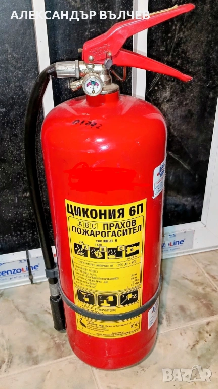 Пожарогасител 6 кг прахов , снимка 1