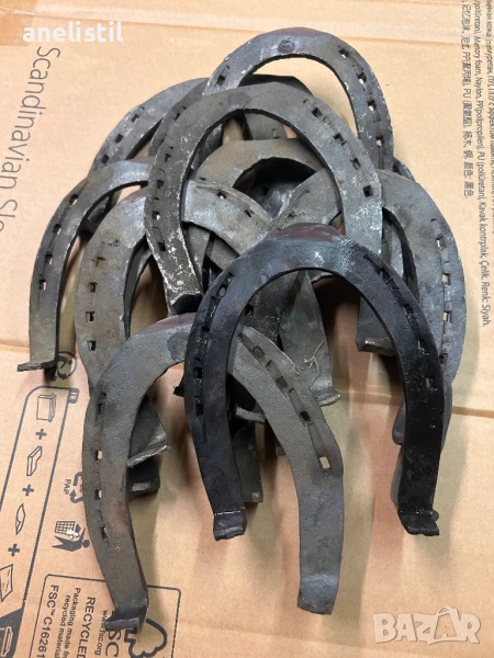 Чисто нови ковани подкови за късмет и декор - 13 броя, снимка 1