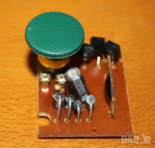 музикална платка със светлинни ефекти=0.20лв, снимка 2 - Части и Платки - 44179623