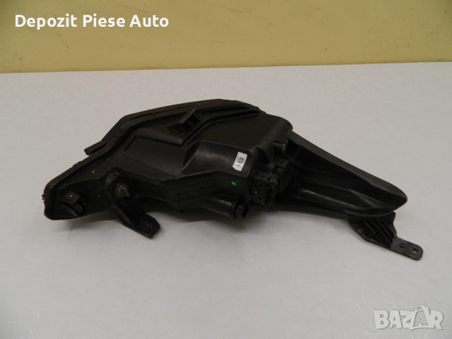 Ляв фар Hyundai I20 Халоген, 2015, 2016, 2017, 2018, 2019, оригинален код 92101-C8000, снимка 4 - Части - 51937298