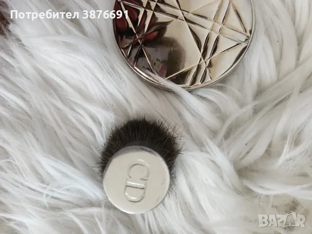 Празна опаковка от оригинална пудра Dior, снимка 3 - Козметика за лице - 48142334