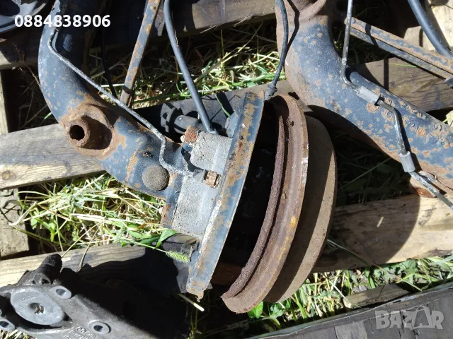 заден носач с главина и барабан мерцедес А160, снимка 4 - Части - 55720476