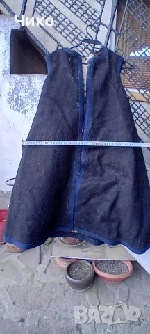 Женски дълъг елек ментан със кожи и гайтани, снимка 5 - Антикварни и старинни предмети - 53801405