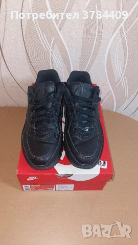 маратонки Nike 42 , снимка 3 - Маратонки - 53730934