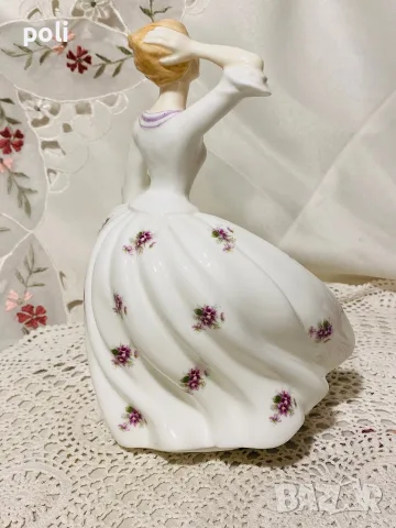 порцеланова статуетка, снимка 3 - Статуетки - 55995542