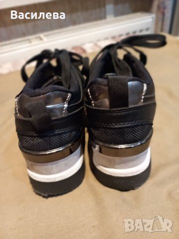 Дамски обувки , снимка 4 - Дамски ежедневни обувки - 38845876