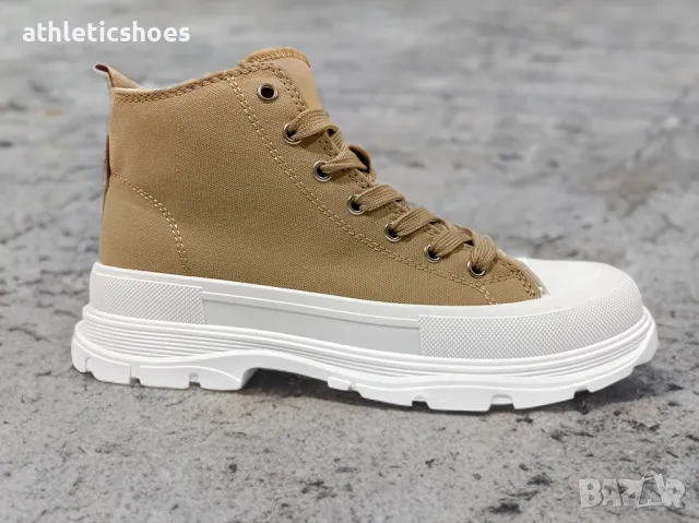 Дамски кецове в бежово -2262