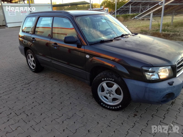 Subaru Forester 2.0, снимка 18 - Автомобили и джипове - 44527914