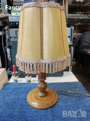 Страхотна дървена настолна лампа, снимка 6 - Настолни лампи - 49225696